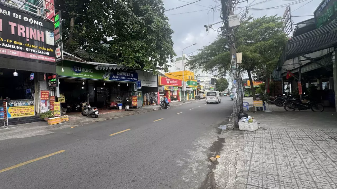 binh tan, business front, 3-storey house, 135m, price.