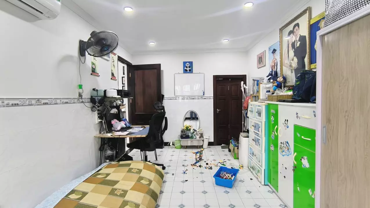 cach mang thang 8 apartment for sale, 54m2, right in front of truong chinh, tan binh, just over 2 billion