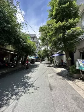 Tan Phu