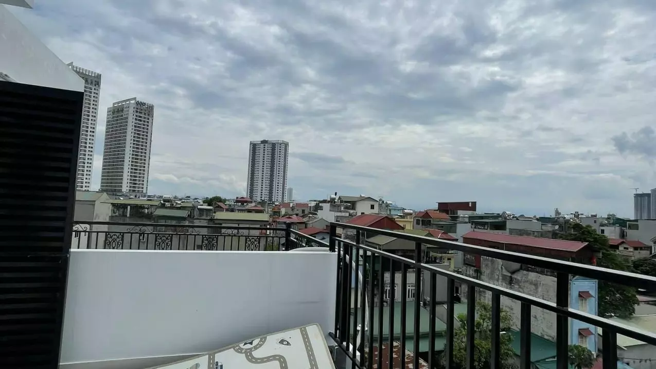 Nam Tu Liem