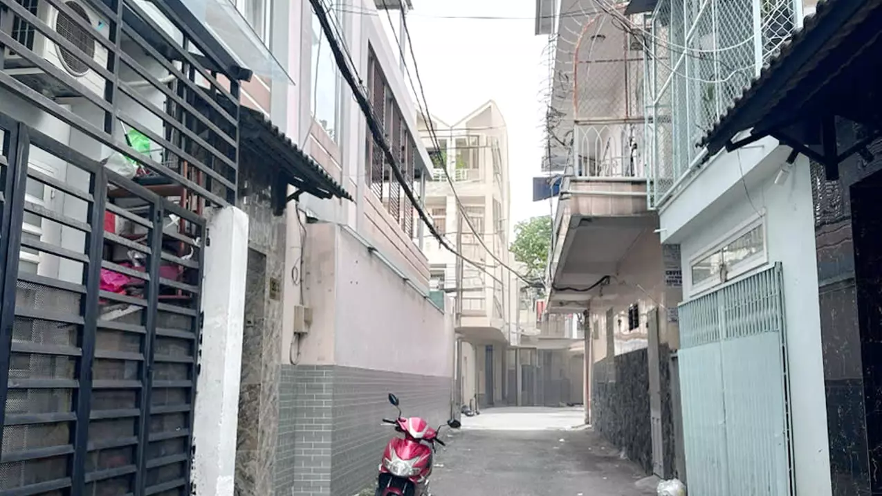 for sale (chdv 8 bedrooms, 9 bathrooms) au duong lan, ward 2, district 8, 6m car road, house a few steps from the front