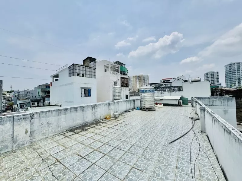 Tan Phu