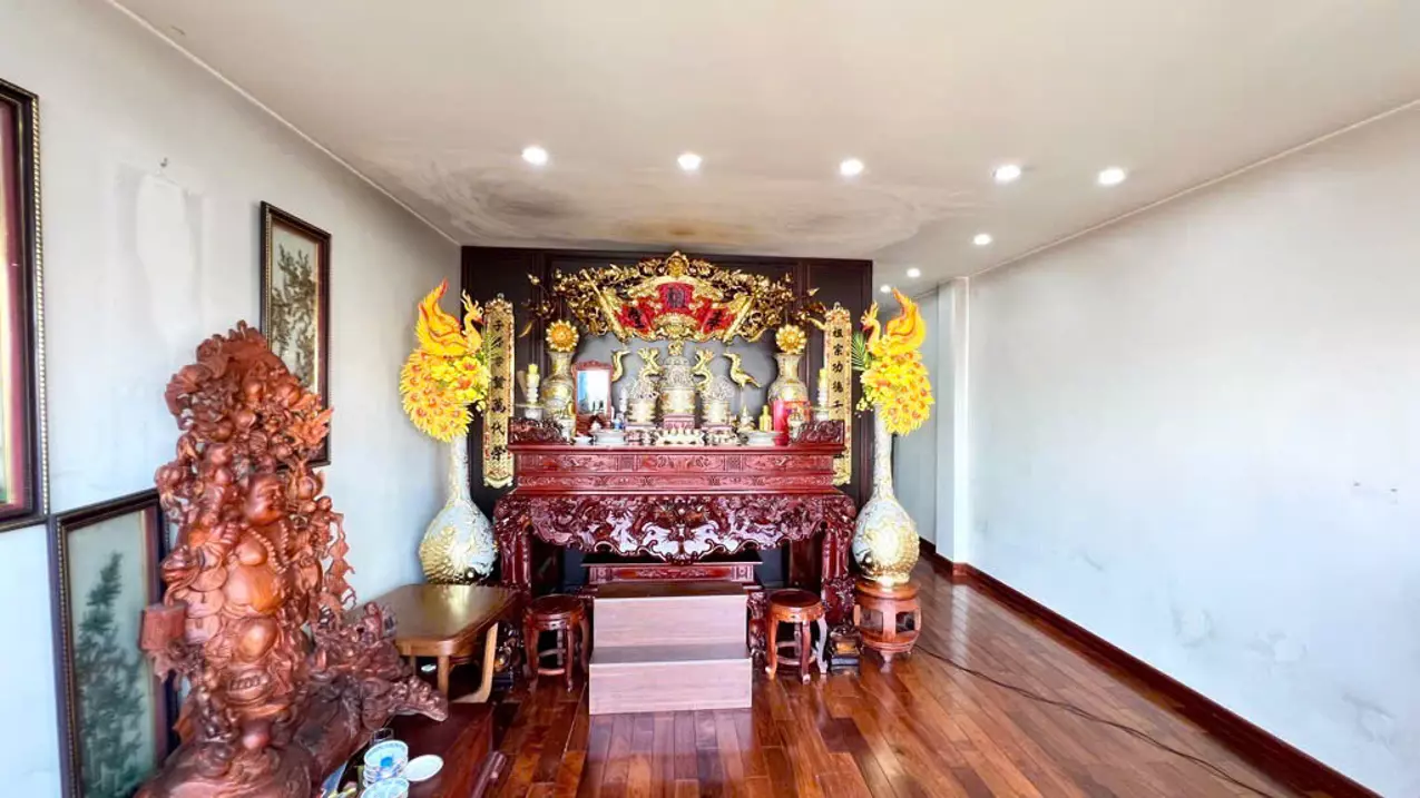 Hoang Mai