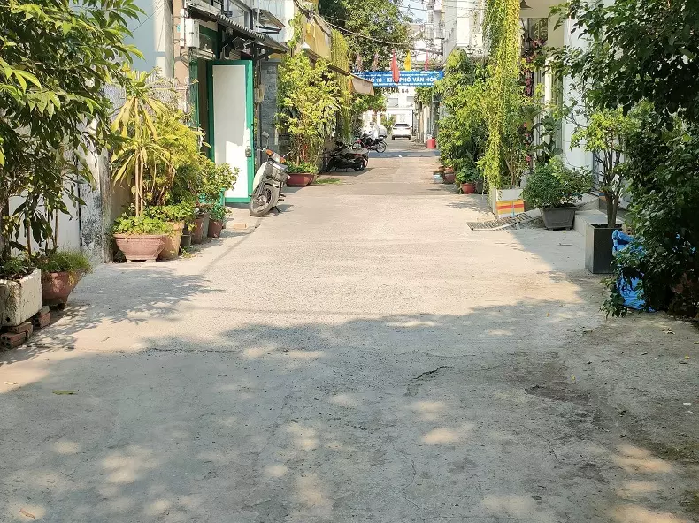 Tan Phu