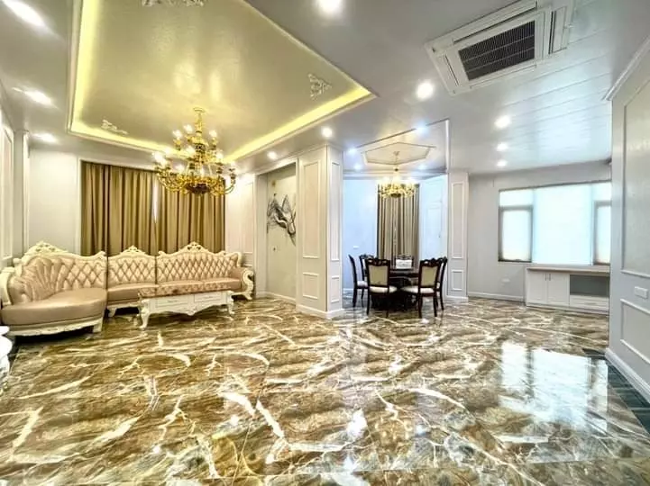Nam Tu Liem