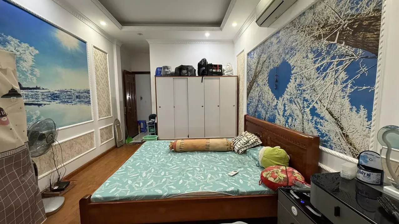 Nam Tu Liem