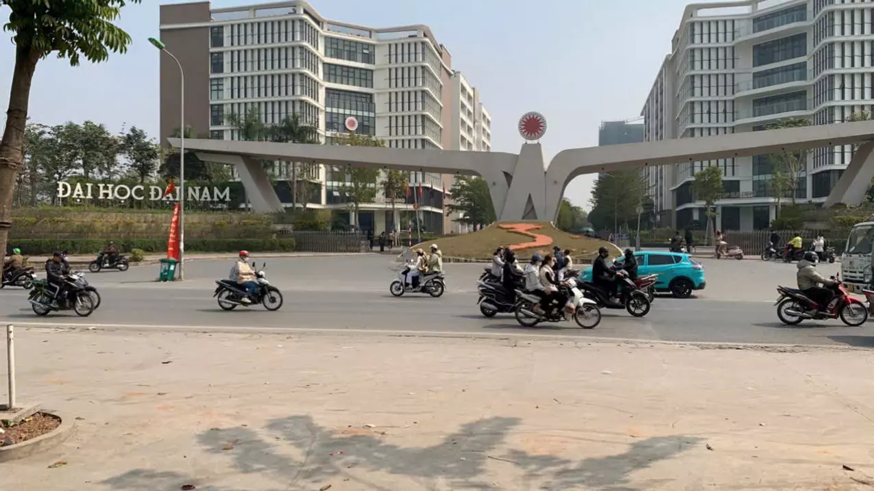 Ha Dong