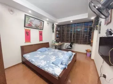 Ha Dong