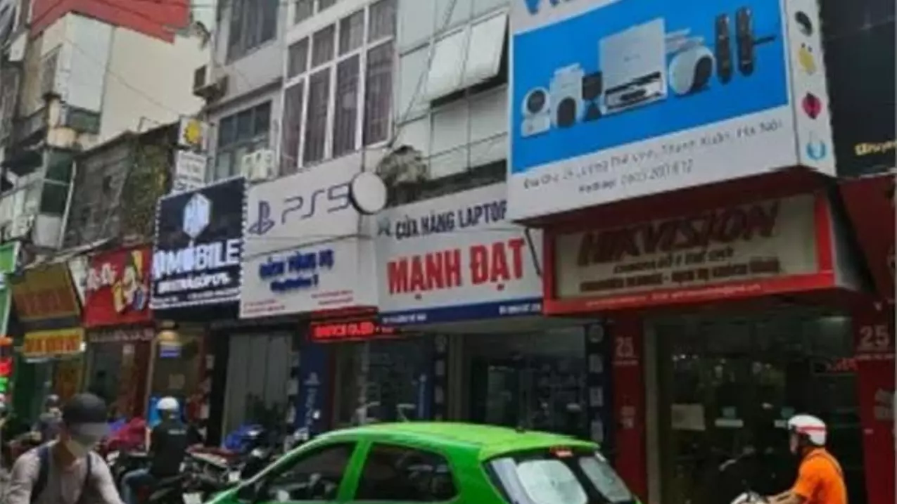 Nam Tu Liem