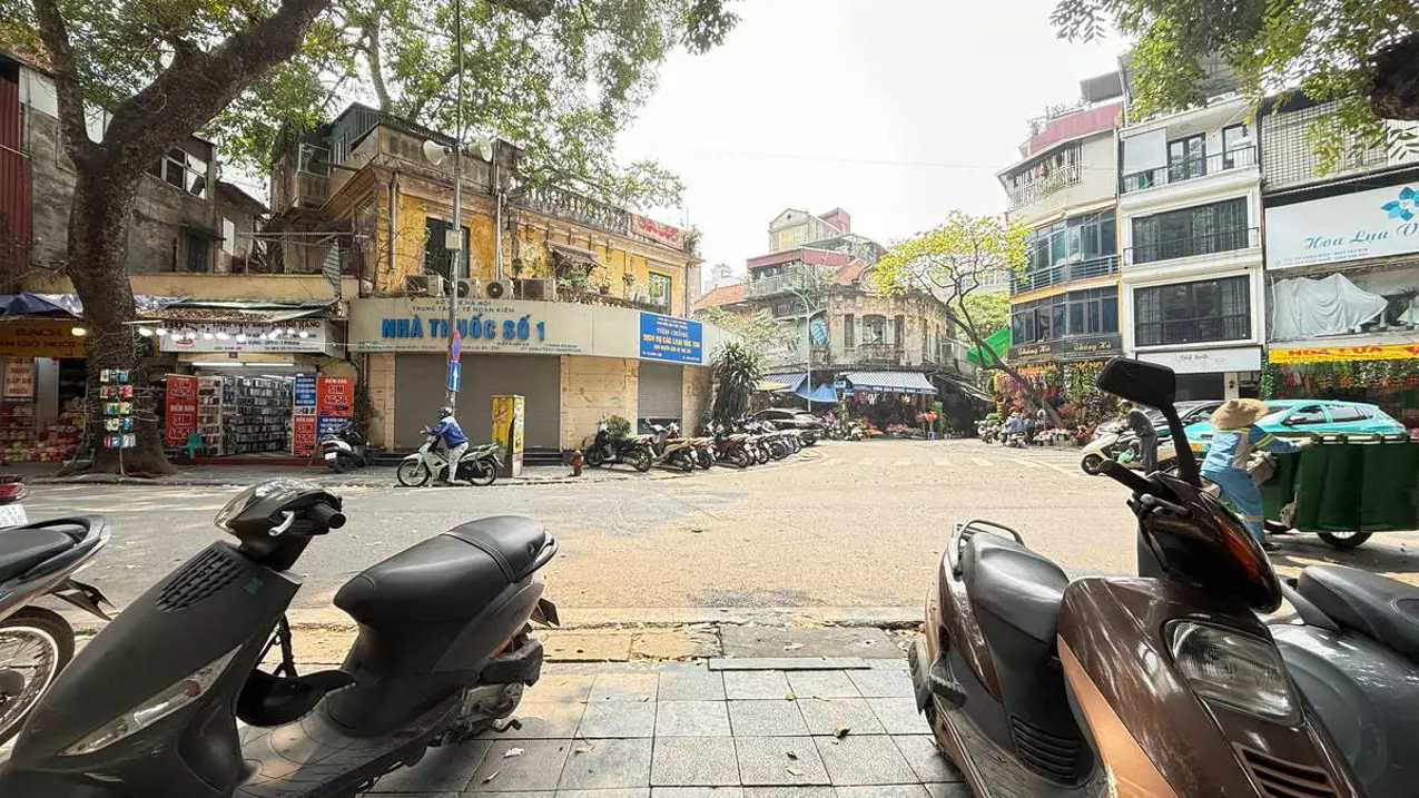 Hoan Kiem