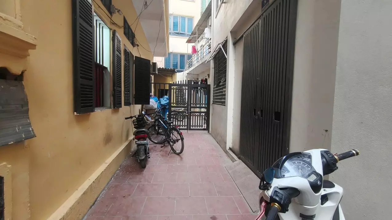 Nam Tu Liem