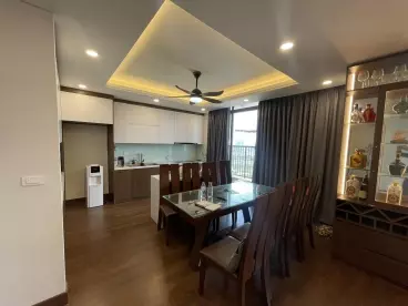 Nam Tu Liem