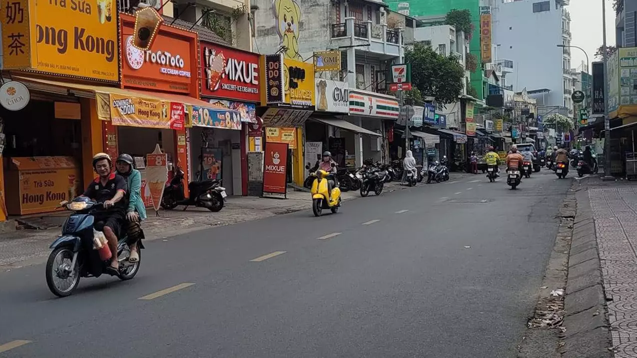 only 13 billion 68 has a house frontage nguyen van dau binh thanh-elevator-5 floors-3.2x15- 6p