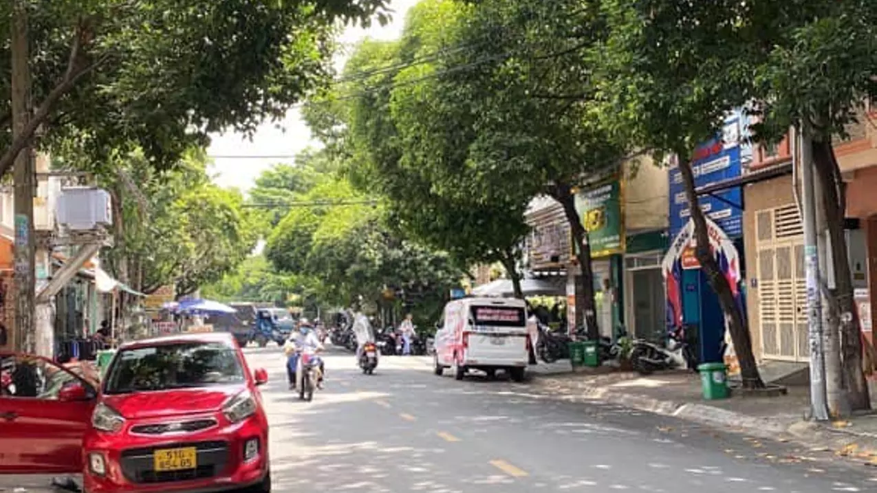 Tan Phu