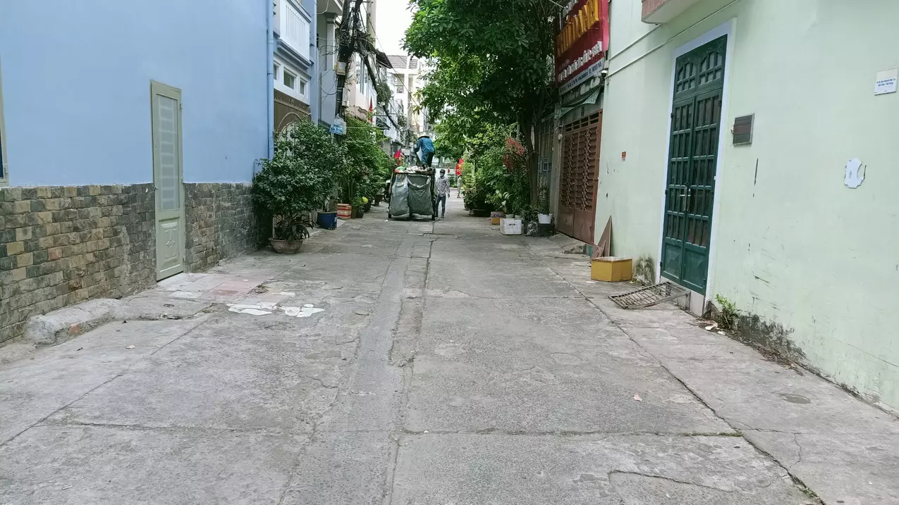 Tan Phu