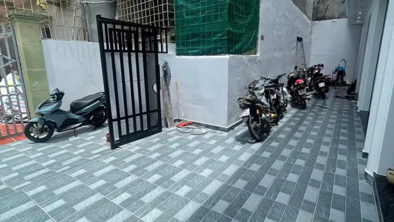 Hong Bang