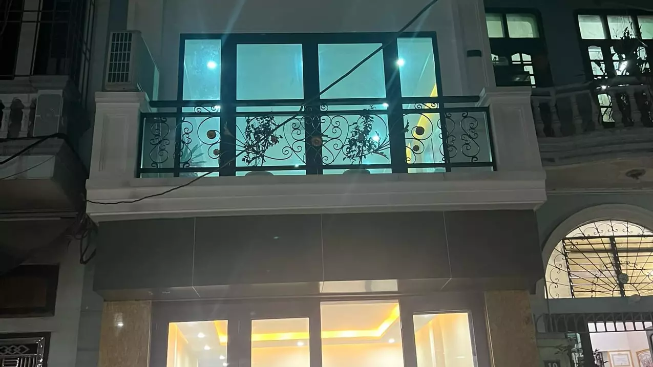 Ha Dong
