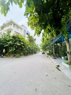Hong Bang