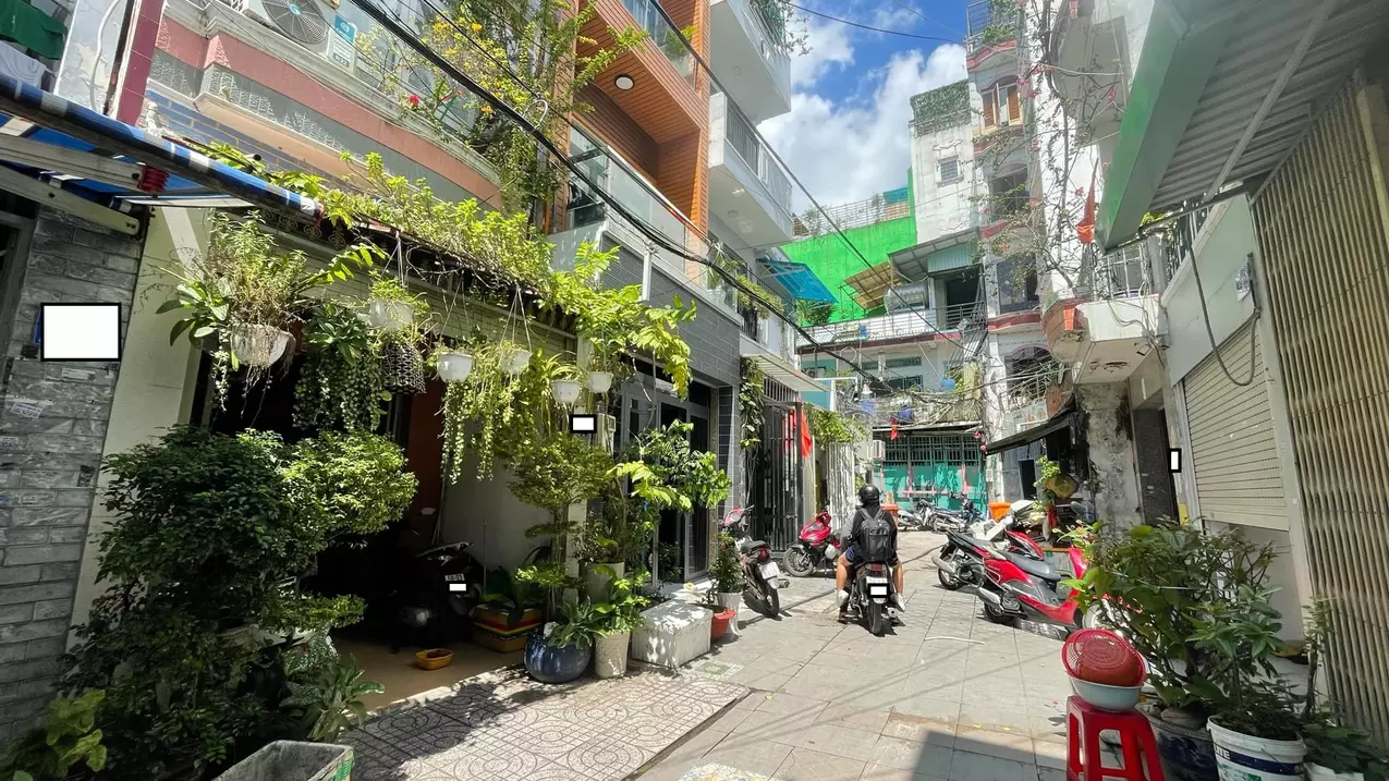 Tan Phu