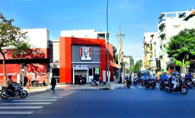 Tan Phu