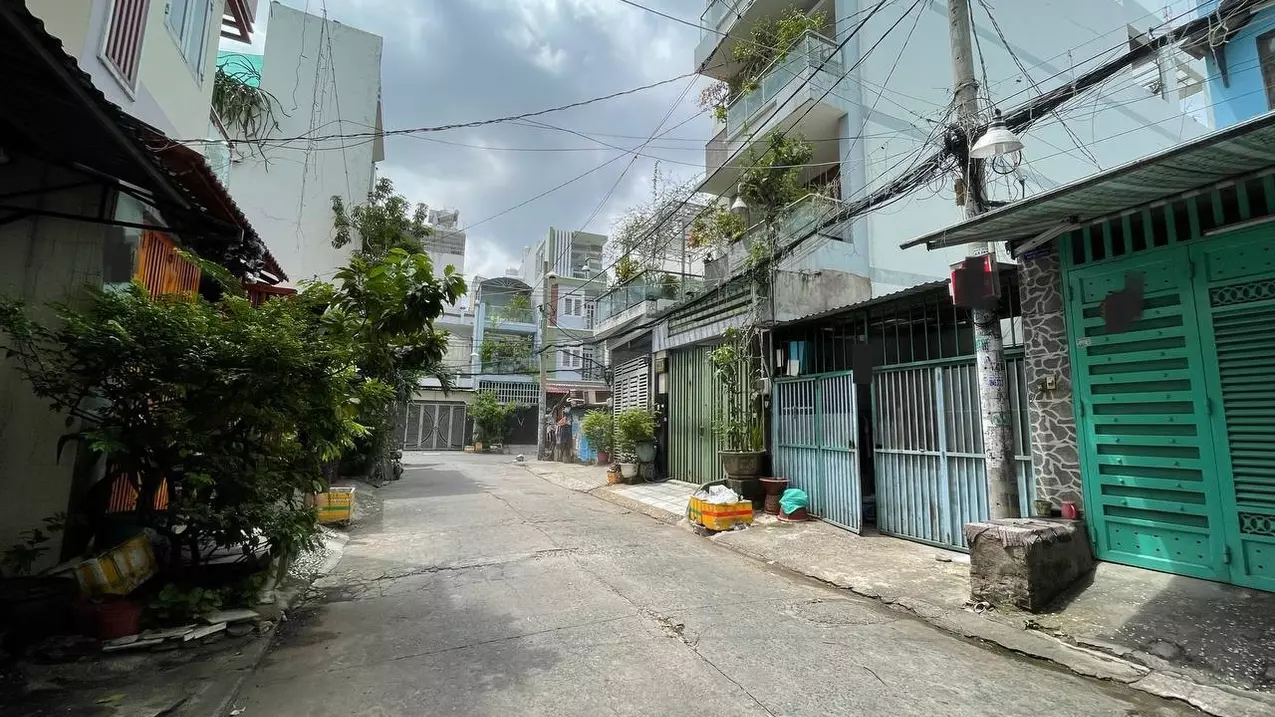 Tan Phu