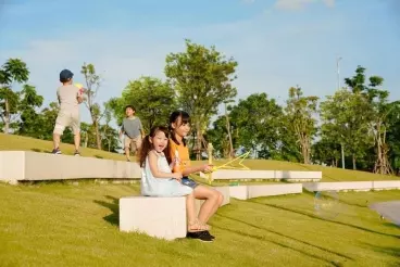 Nam Tu Liem