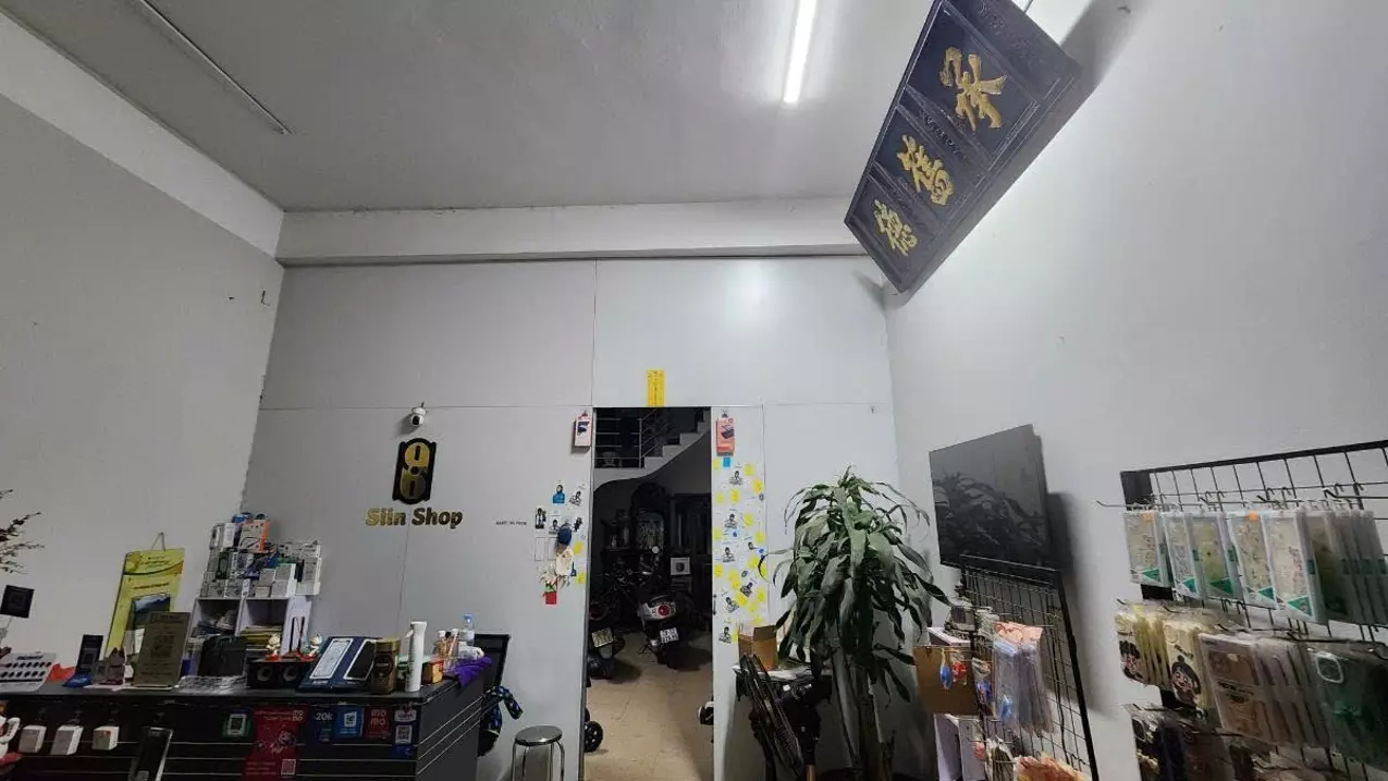 Ha Dong