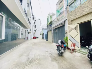 Tan Phu