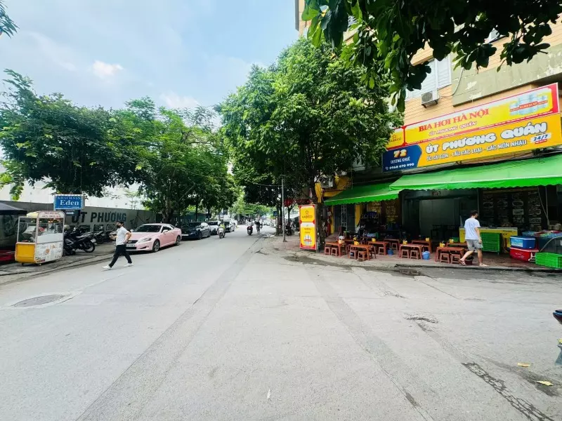 Nam Tu Liem