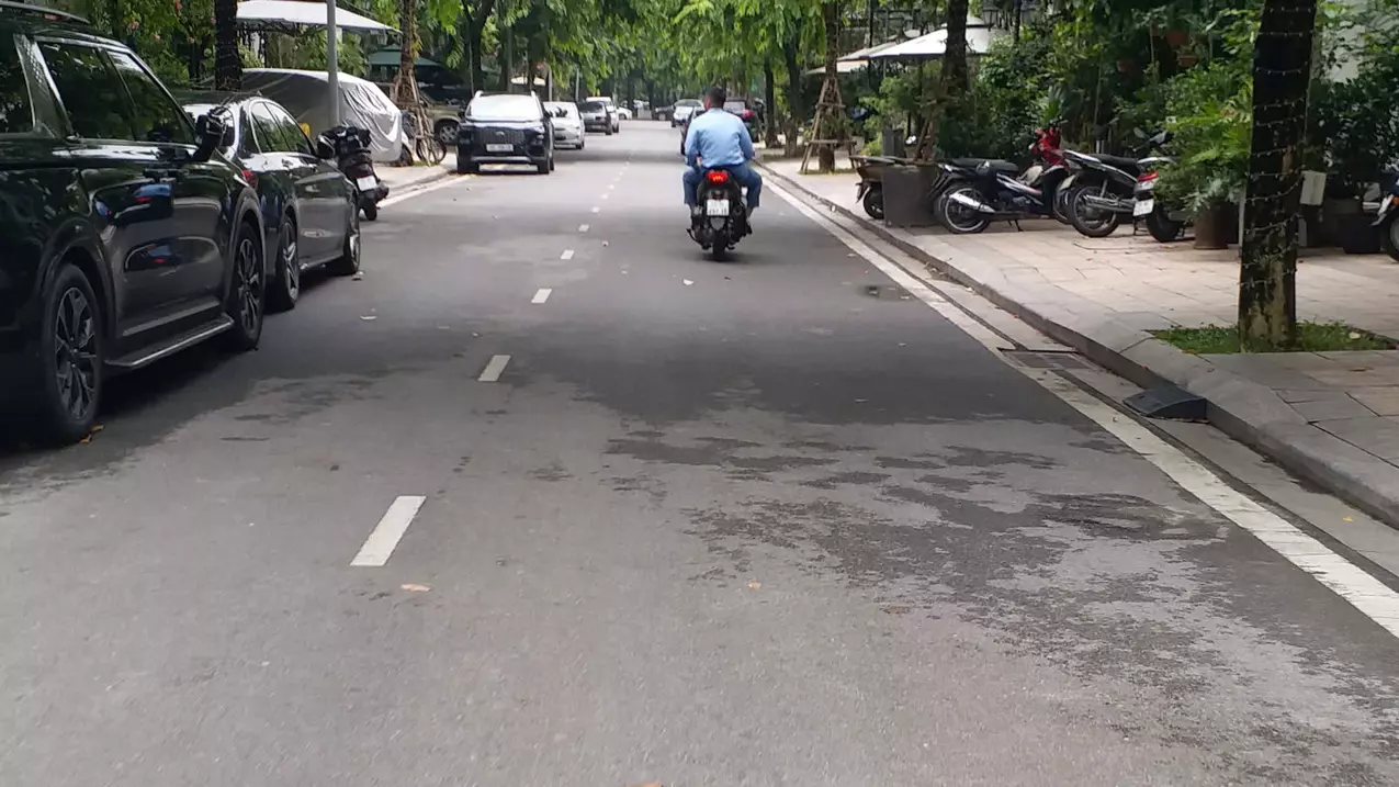 Nam Tu Liem