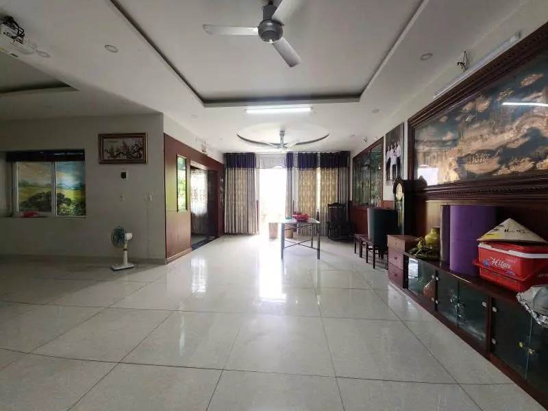 Tan Phu