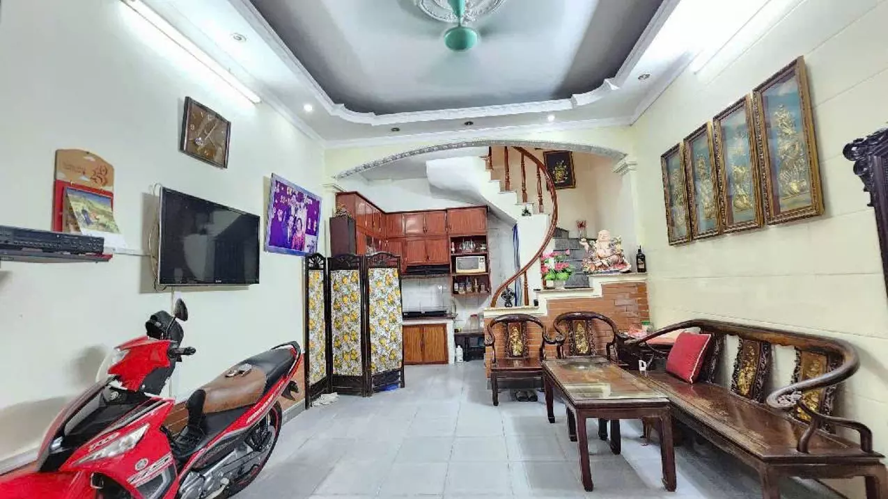 Hoang Mai