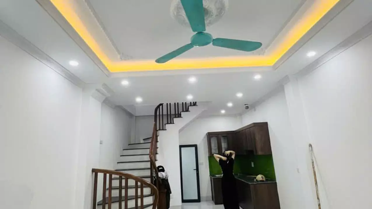 Ha Dong