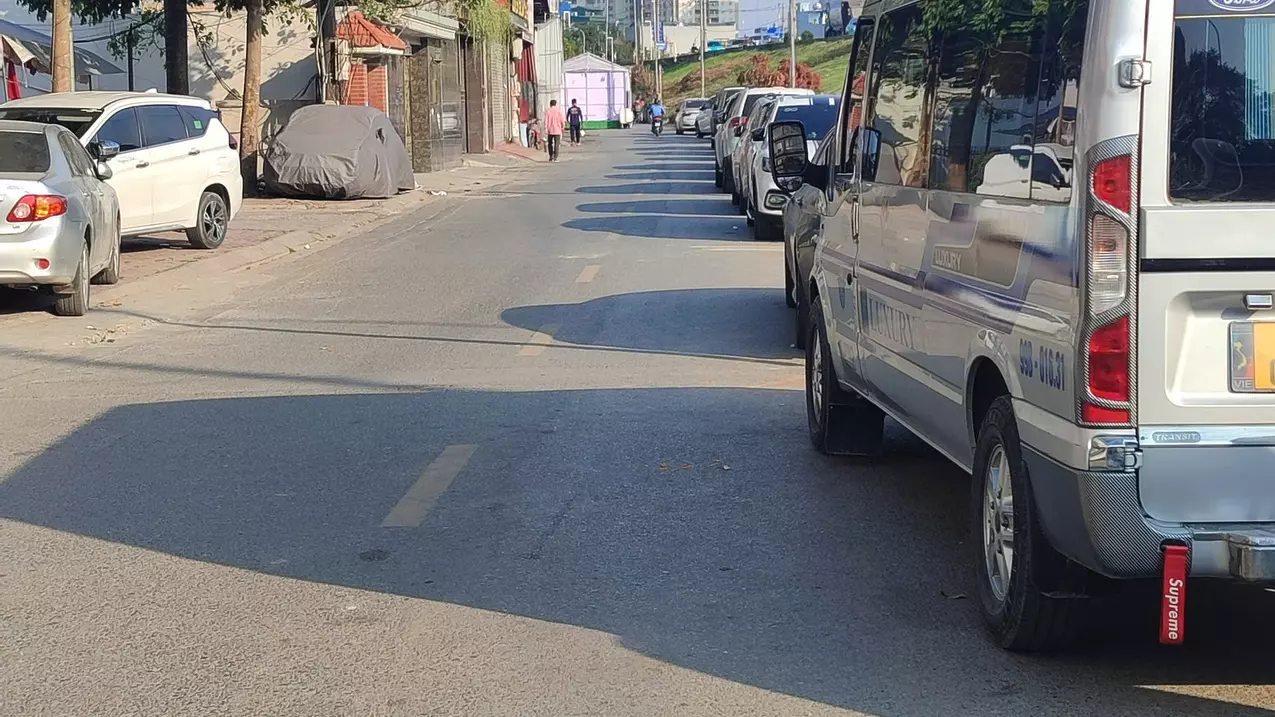 Long Bien