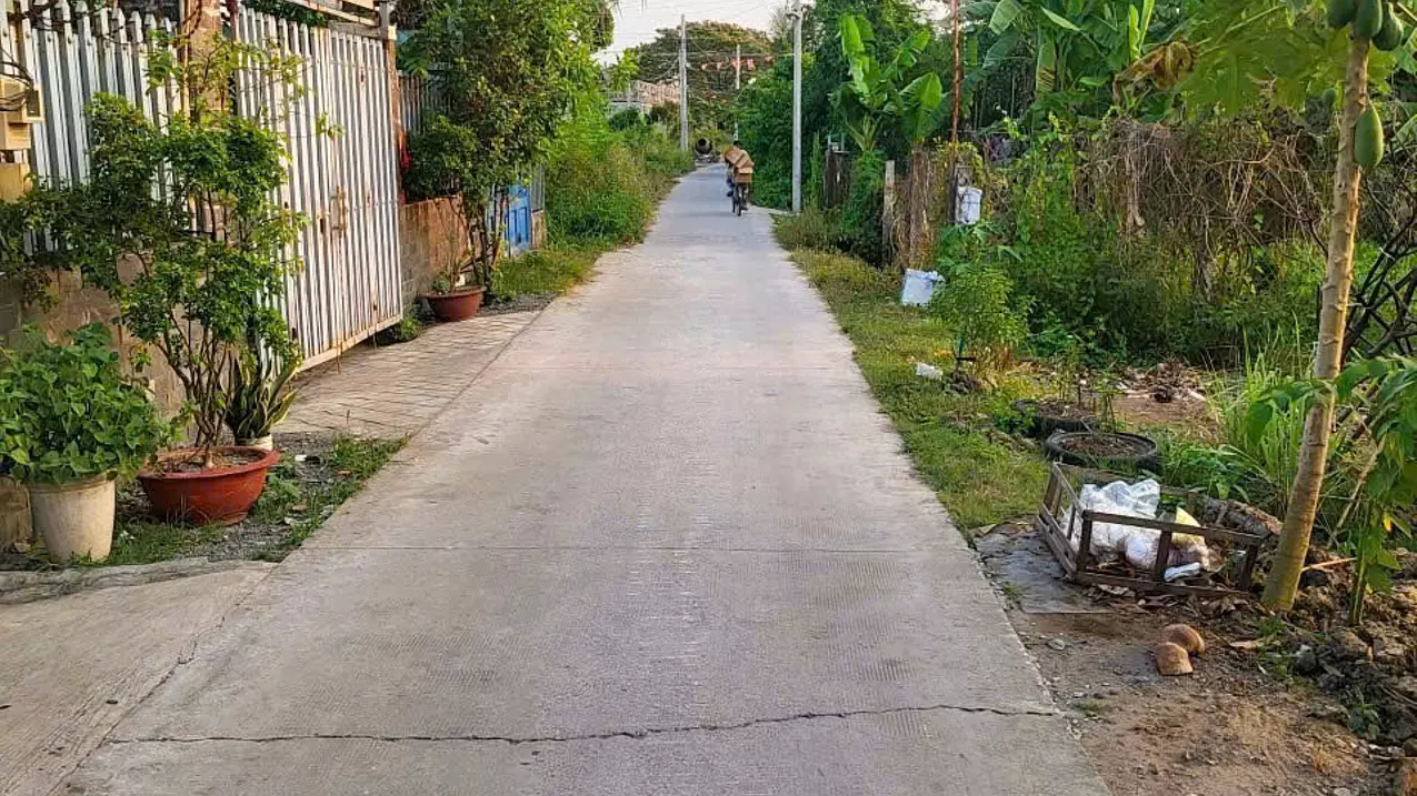for sale 300m2 residential land with car accessibility