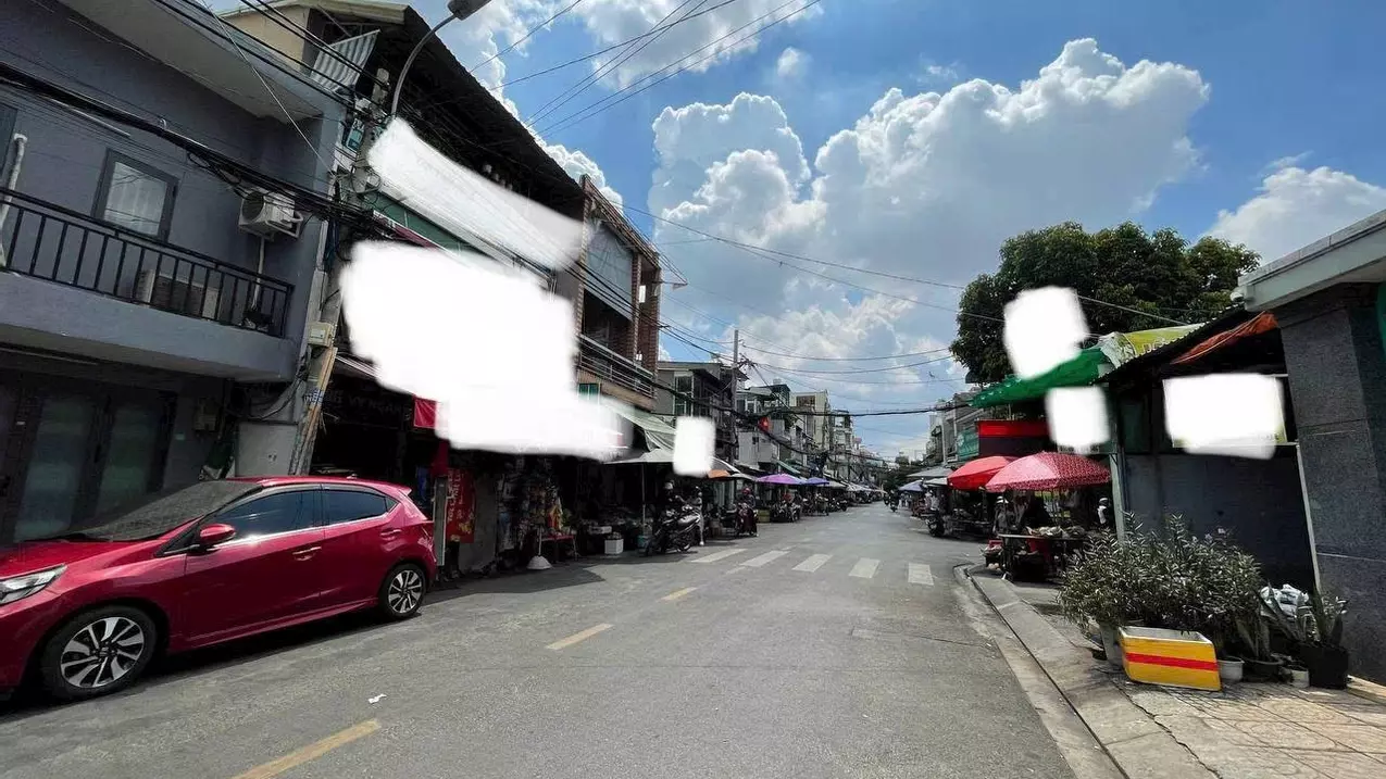 Tan Phu