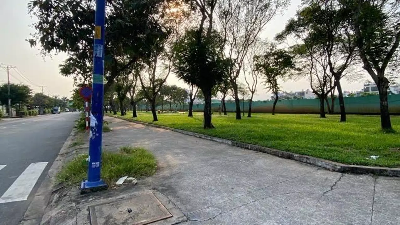 Tan Phu