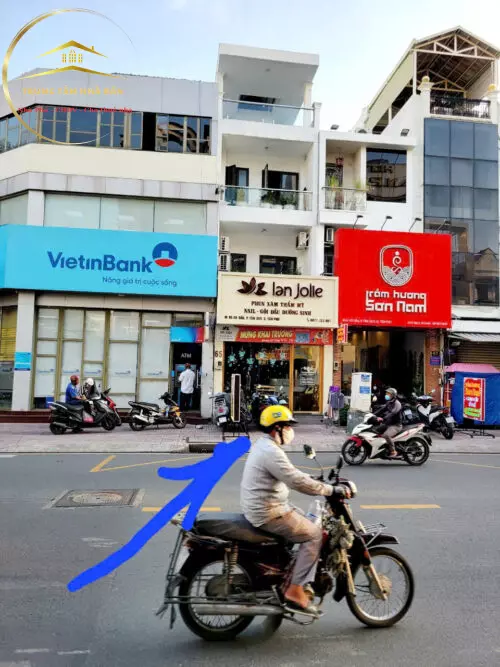 Tan Phu