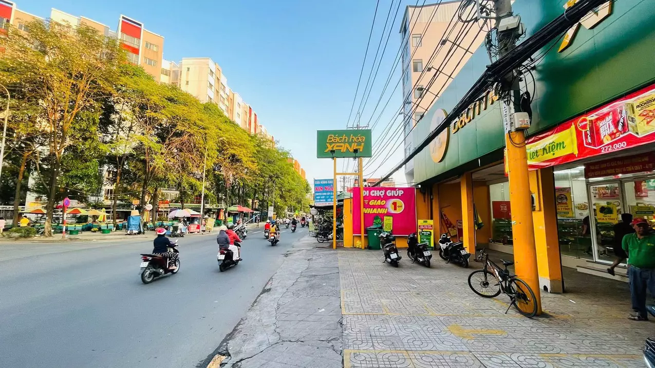 Tan Phu