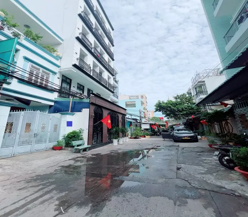 Tan Phu