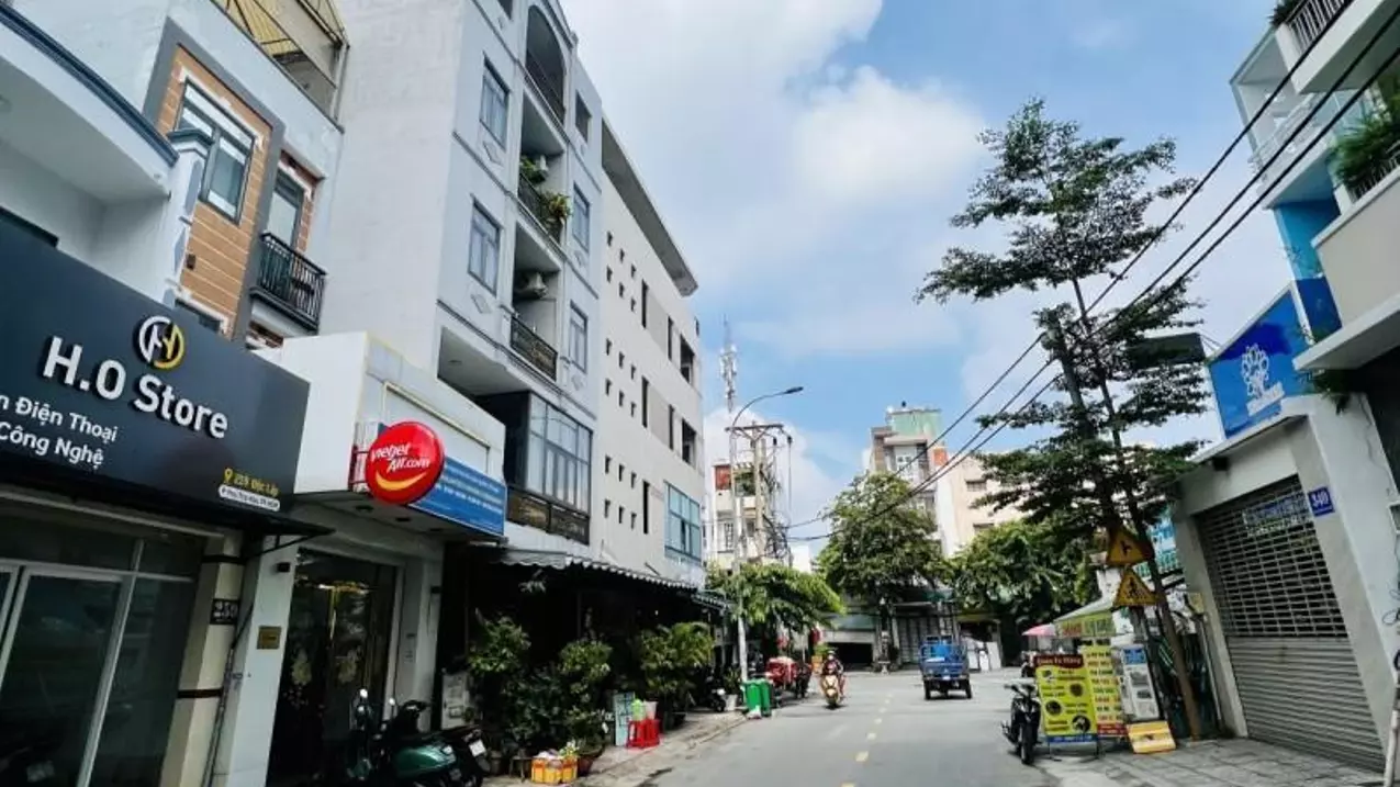 Tan Phu