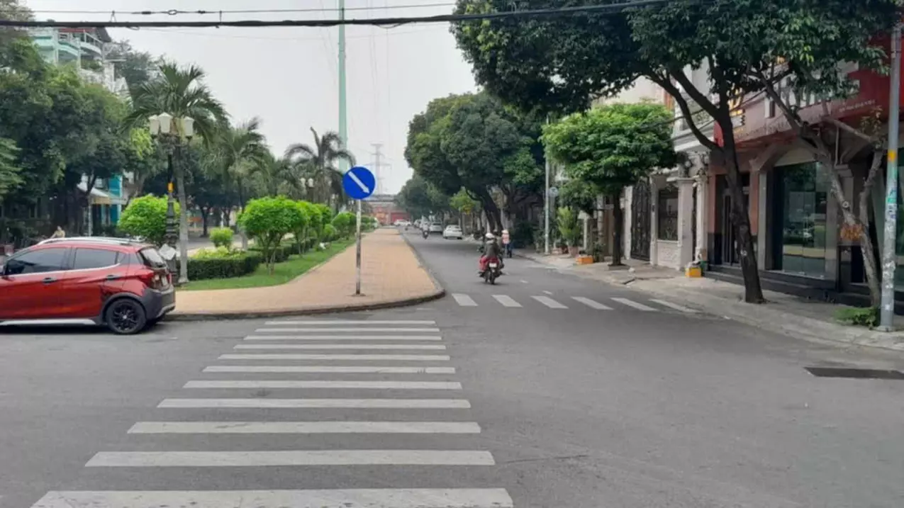 Tan Phu