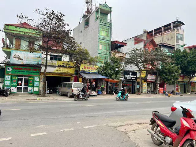 Ha Dong