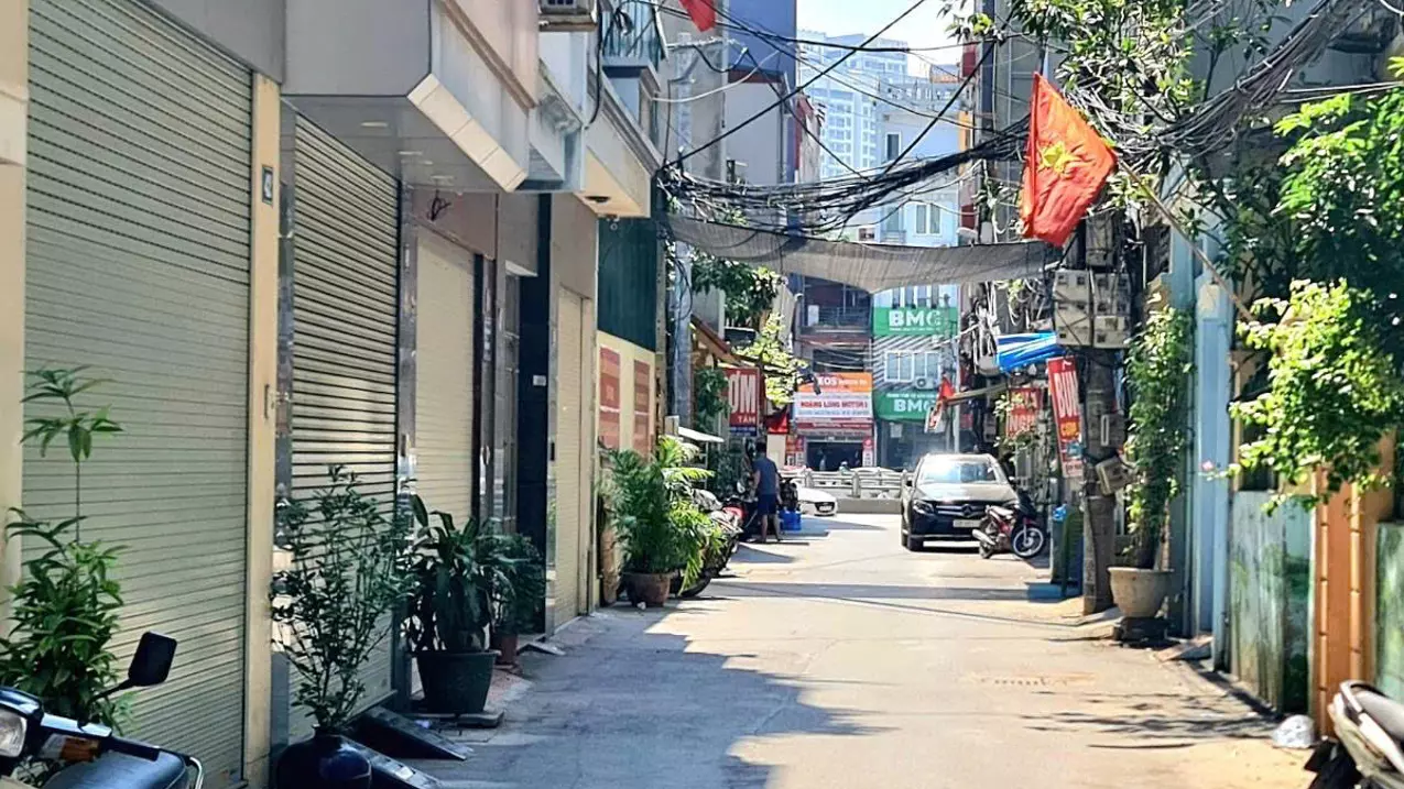 Nam Tu Liem