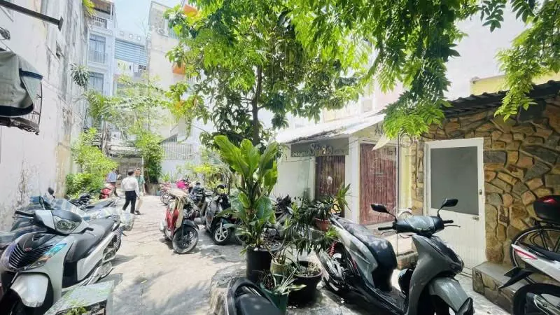Phu Nhuan