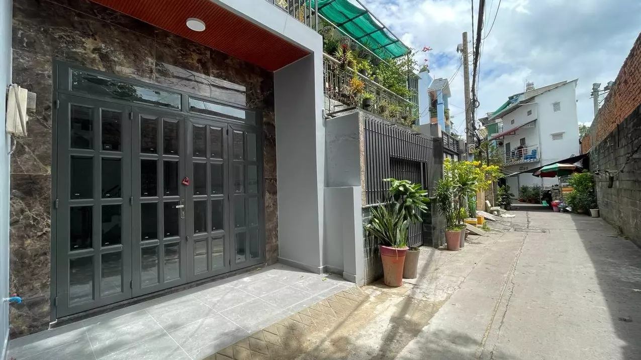 Tan Phu