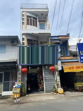 Binh Tan