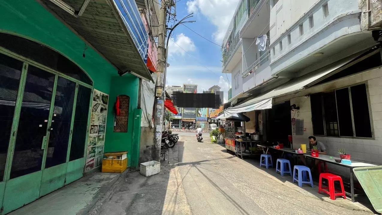 Tan Phu