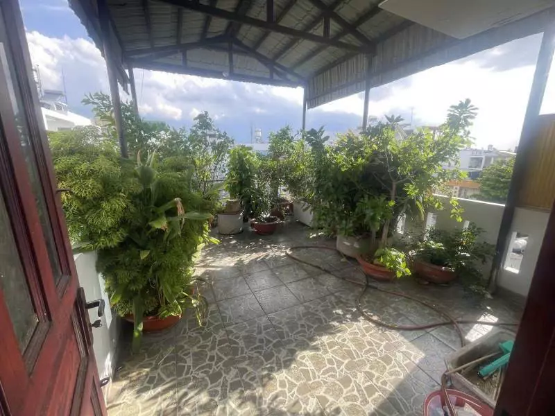 Tan Phu