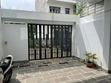 District 9